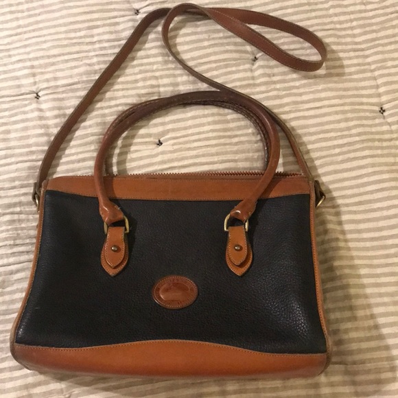 Dooney & Bourke Handbags - Dooney & Bourke classic Black and Tan handbag